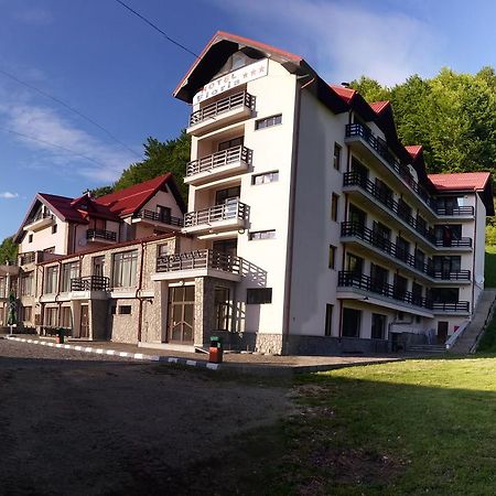 Hotel Floris Кея Екстер'єр фото